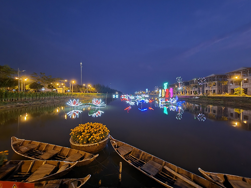 Ảnh chụp đêm từ Galaxy S21 Ảnh chụp đêm từ Galaxy S21