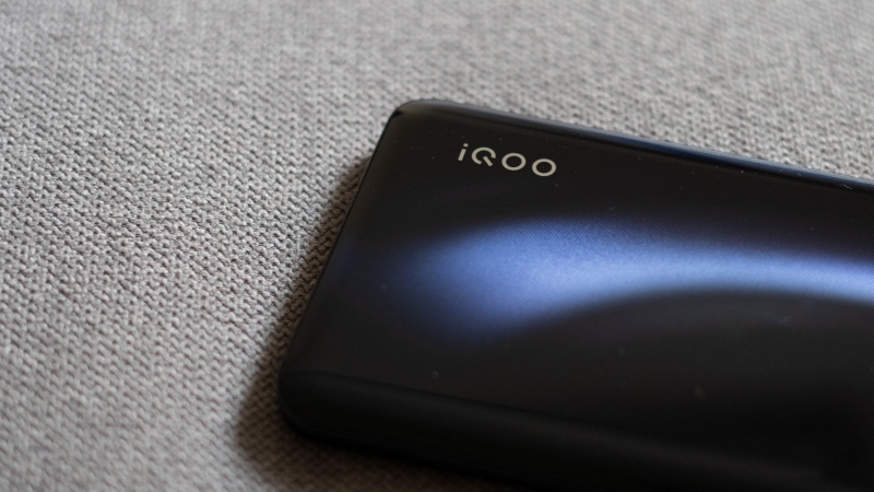 Vivo iQOO Neo5 dùng chip Snapdragon 870 rò rỉ thời điểm ra mắt, giá bán dao động trong khoảng này thì hợp lý chưa các bạn? Vivo iQOO Neo5 dùng chip Snapdragon 870 rò rỉ thời điểm ra mắt, giá bán dao động trong khoảng này thì hợp lý chưa các bạn?
