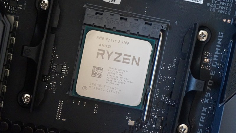  AMD Ryzen 3 3100 vi xử lí cơ bản tốt nhất.