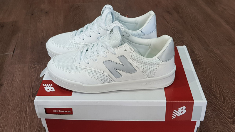 Giày New Balance CRT 300