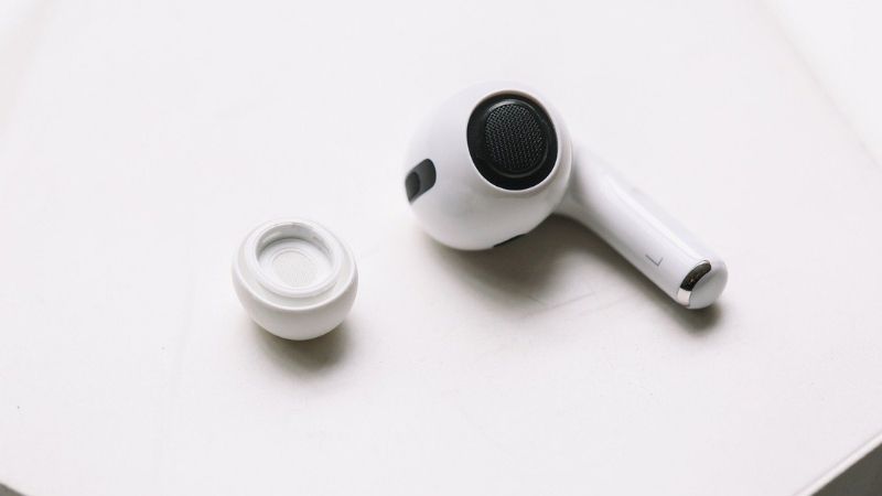 AirPods 3 Photo Leaks AirPods 3 Photo Leaks