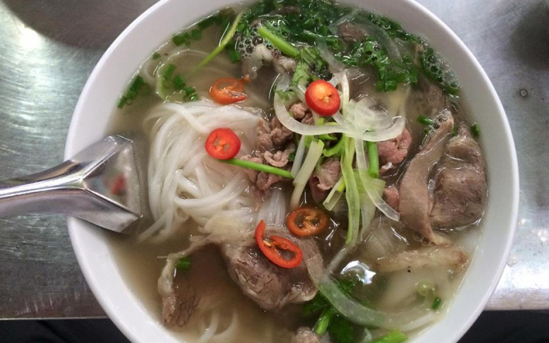 Quán ăn sáng Phở Lâm