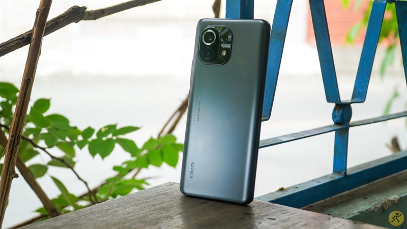 Công nhận mặt lưng máy đẹp thật các bạn ạ