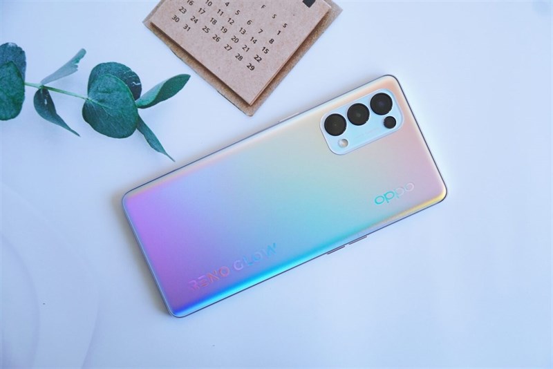 OPPO Reno 5