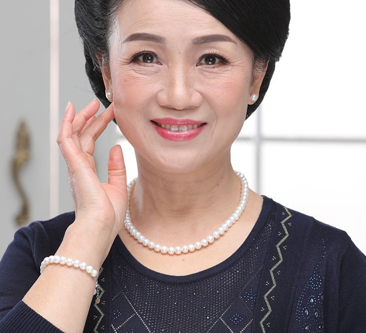 Trang sức 8/3 tặng gì