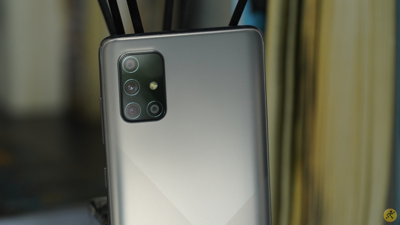 TOP 5 smartphone có thiết kế mỏng nhẹ, mặt lưng nhám bám tay, với giá bán chưa tới 9 triệu đồng mà bạn có thể lựa chọn