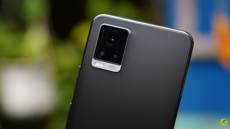TOP 5 smartphone có thiết kế mỏng nhẹ, mặt lưng nhám bám tay, với giá bán chưa tới 9 triệu đồng mà bạn có thể lựa chọn