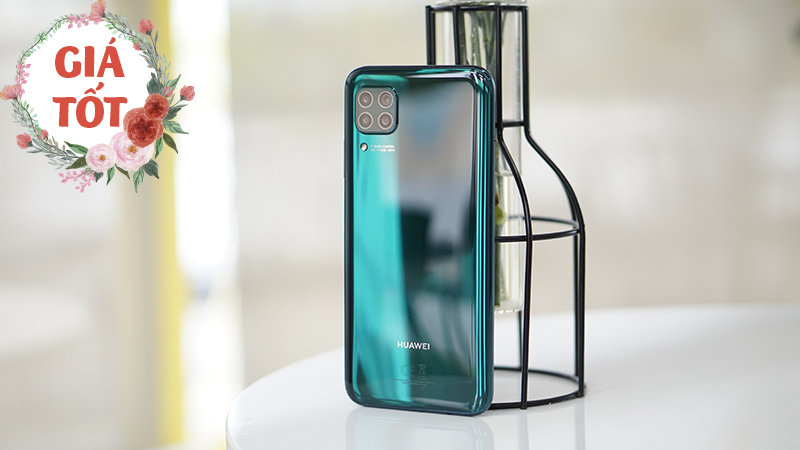2 mẫu smartphone Huawei xịn sò đang giảm tiền trăm trong tháng 3