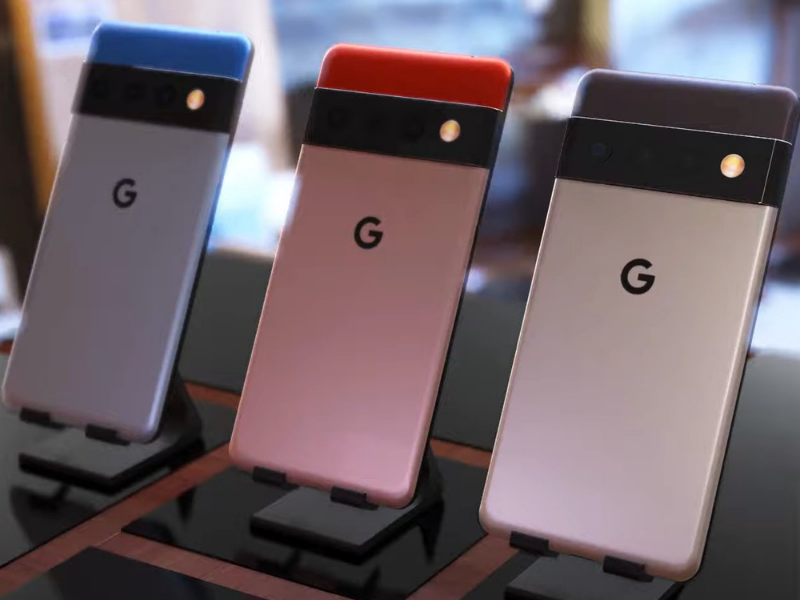 Các tùy chọn màu sắc mới của Google Pixel 6 bao gồm xanh dương (bên trái), cam (chính giữa) và xám tím (bên phải). (Nguồn: @TechScoreNY).
