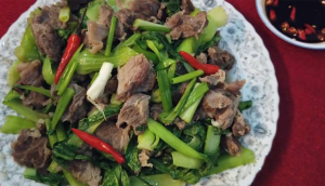 Vừa ngon vừa bổ với món bò xào cải thìa ăn hoài không ngán