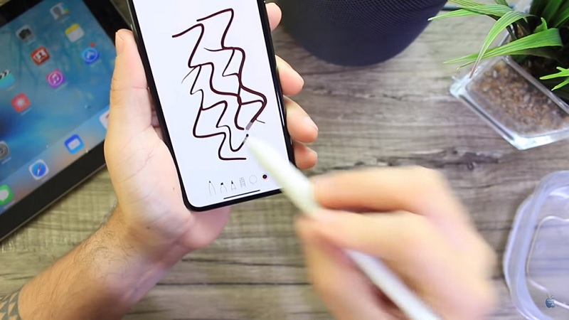 4 điều người dùng muốn Apple thay đổi, không bất ngờ khi có rất nhiều iFan không hài lòng về pin trên các chiếc iPhone
