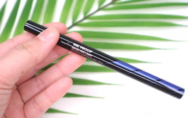 The Face Shop Ink Proof Brush Pen Liner