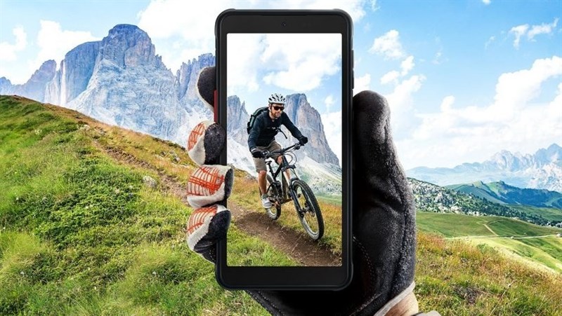 Smartphone siêu bền Galaxy Xcover 5 ra mắt: Dùng chip Exynos 850, chống nước IP68 và có thể trở thành bộ đàm Smartphone siêu bền Galaxy Xcover 5 ra mắt: Dùng chip Exynos 850, chống nước IP68 và có thể trở thành bộ đàm