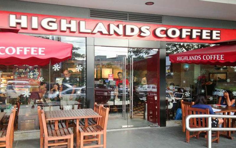 Highlands Coffee Trần Hưng Đạo