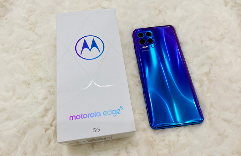 Motorola Edge S 1