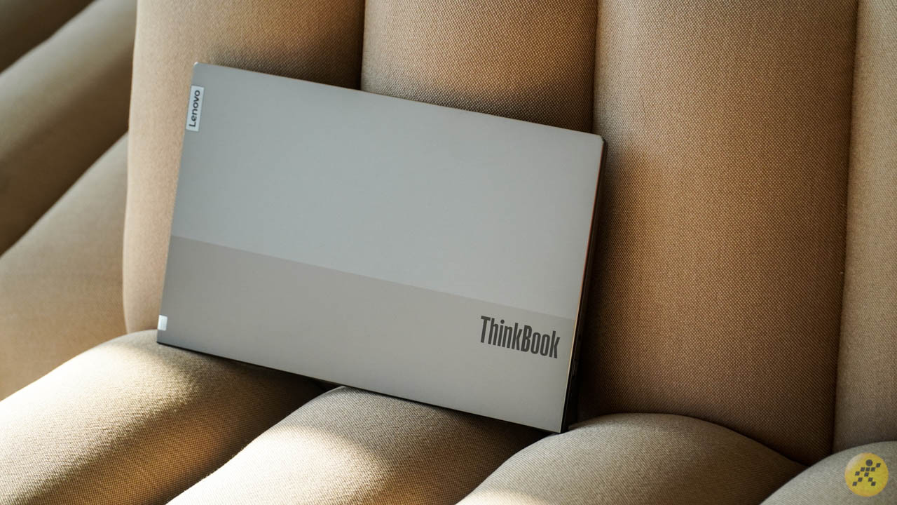 Thiết kế mặt lưng của Lenovo ThinkBook 14s