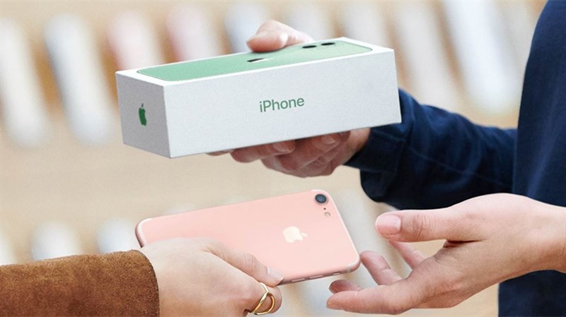 Lên đời iPhone tiết kiệm tiền triệu với chương trình 'Thu Cũ Đổi Mới'