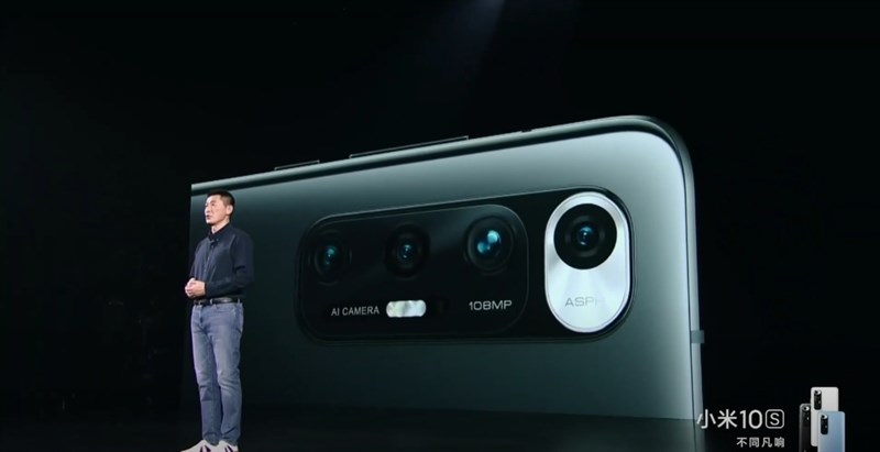 Cụm camera được nằm dọc phía bên góc máy của Xiaomi Mi 10S. Cụm camera được nằm dọc phía bên góc máy của Xiaomi Mi 10S.