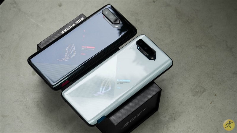 ASUS ROG Phone 5 có là chiếc gaming phone mạnh mẽ nhất ASUS ROG Phone 5 có là chiếc gaming phone mạnh mẽ nhất