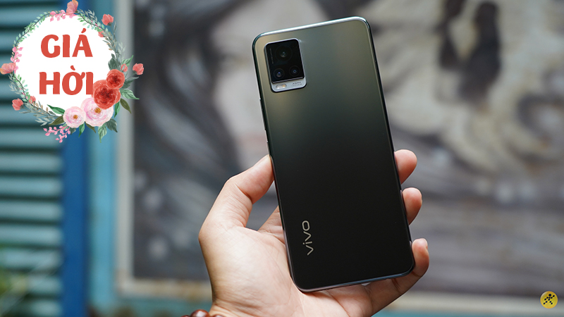 Vivo V20 và Vivo V20 SE đồng loạt giảm giá sốc, có trả góp 0% luôn Vivo V20 và Vivo V20 SE đồng loạt giảm giá sốc, có trả góp 0% luôn