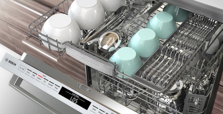 Properly arrange the dishes in the dishwasher