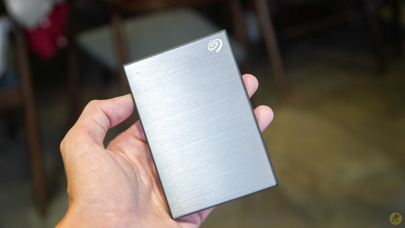 seagate backup plus slim 2tb how to use