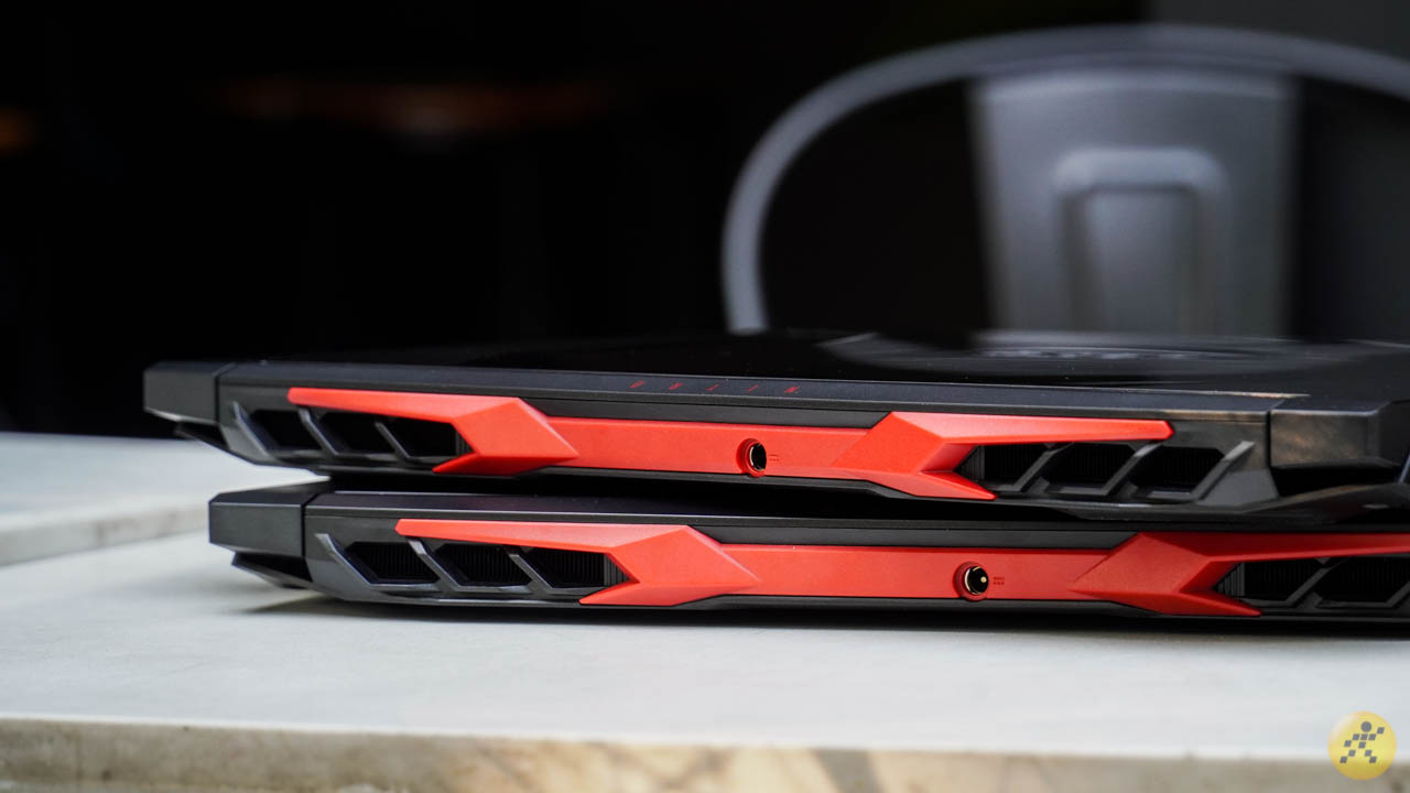 Tản nhiệt phía sau của bộ đôi Acer Nitro AN515 mới