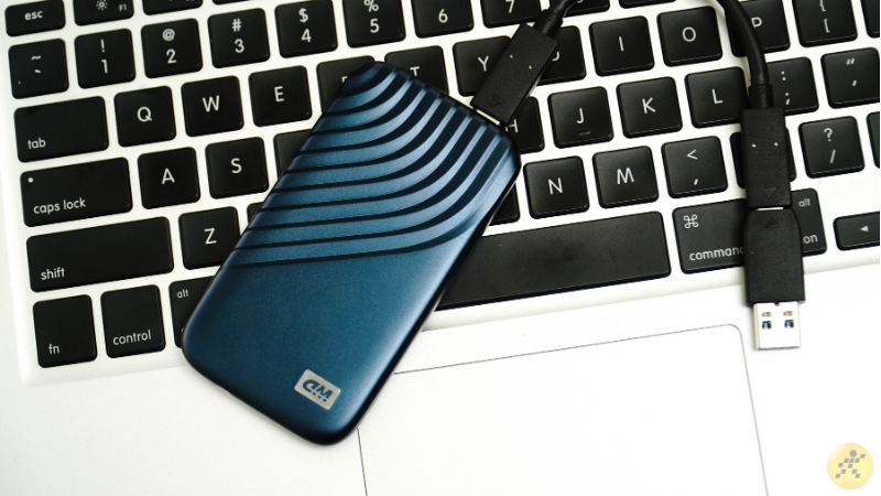 Dù ổ cứng di động WD My Passport SSD 500 GB có giá khá cao nhưng mình nghĩ 'tiền nào của nấy' các bạn ạ.