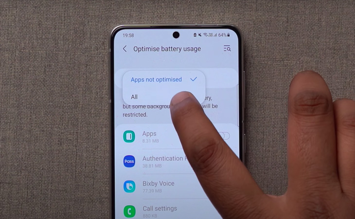 Bước 1: Vào Cài đặt, ở ô tìm kiếm gõ: Optimize Battery Usage.