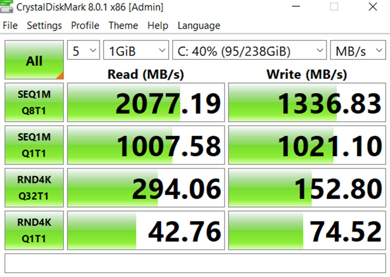 Đo tốc độ đọc và ghi của SSD 256 GB bằng Crystal Diskmark