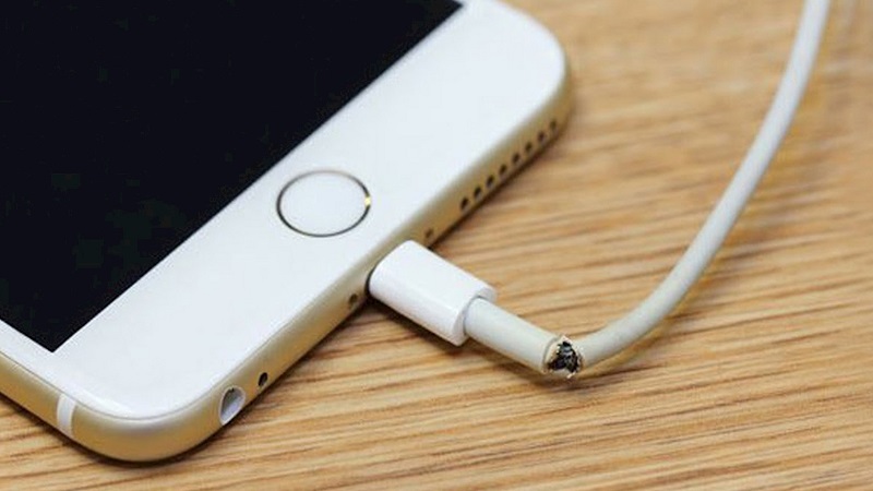Top 7 cáp sạc iPhone 14 chính hãng nên mua tại Thế Giới Di Động -  Thegioididong.com