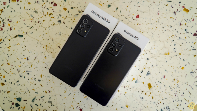 Nếu không nhìn vào vỏ hộp mà chỉ nhìn thiết kế bên ngoài của máy, mình đố các bạn phân biệt được hai phiên bản của Galaxy A52 đấy. Nếu không nhìn vào vỏ hộp mà chỉ nhìn thiết kế bên ngoài của máy, mình đố các bạn phân biệt được hai phiên bản của Galaxy A52 đấy.