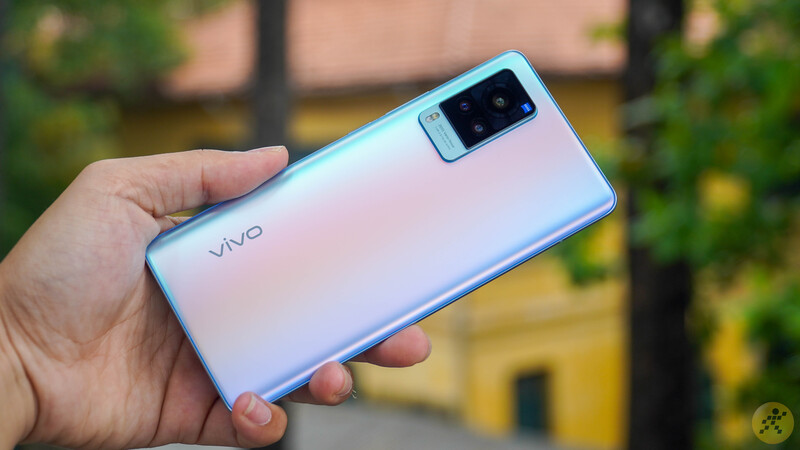 Vivo X60 Pro với thiết kế cao cấp, chip Snapdragon 870 và camera Gimbal 2.0, chỉ cần mức giá tốt nữa là cầm chắc thành công