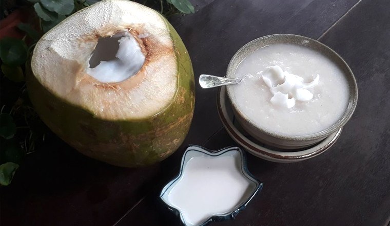 Cách nấu cháo quả dừa vừa lợi sữa mà cực thơm ngon, dễ ăn cho mẹ bỉm