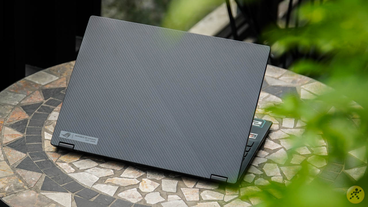 Thiết kế tổng thể ASUS ROG Flow X13 Thiết kế tổng thể ASUS ROG Flow X13