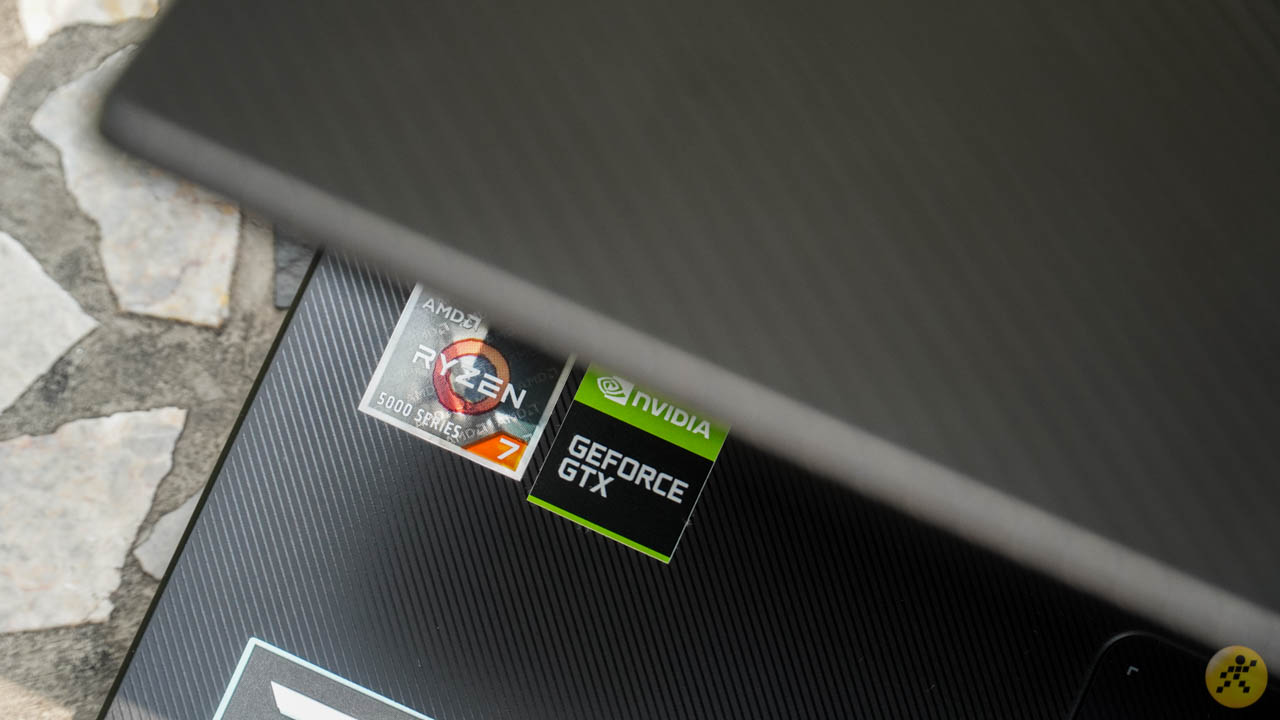 Cấu hình phần cứng của ASUS ROG Flow X13 Cấu hình phần cứng của ASUS ROG Flow X13