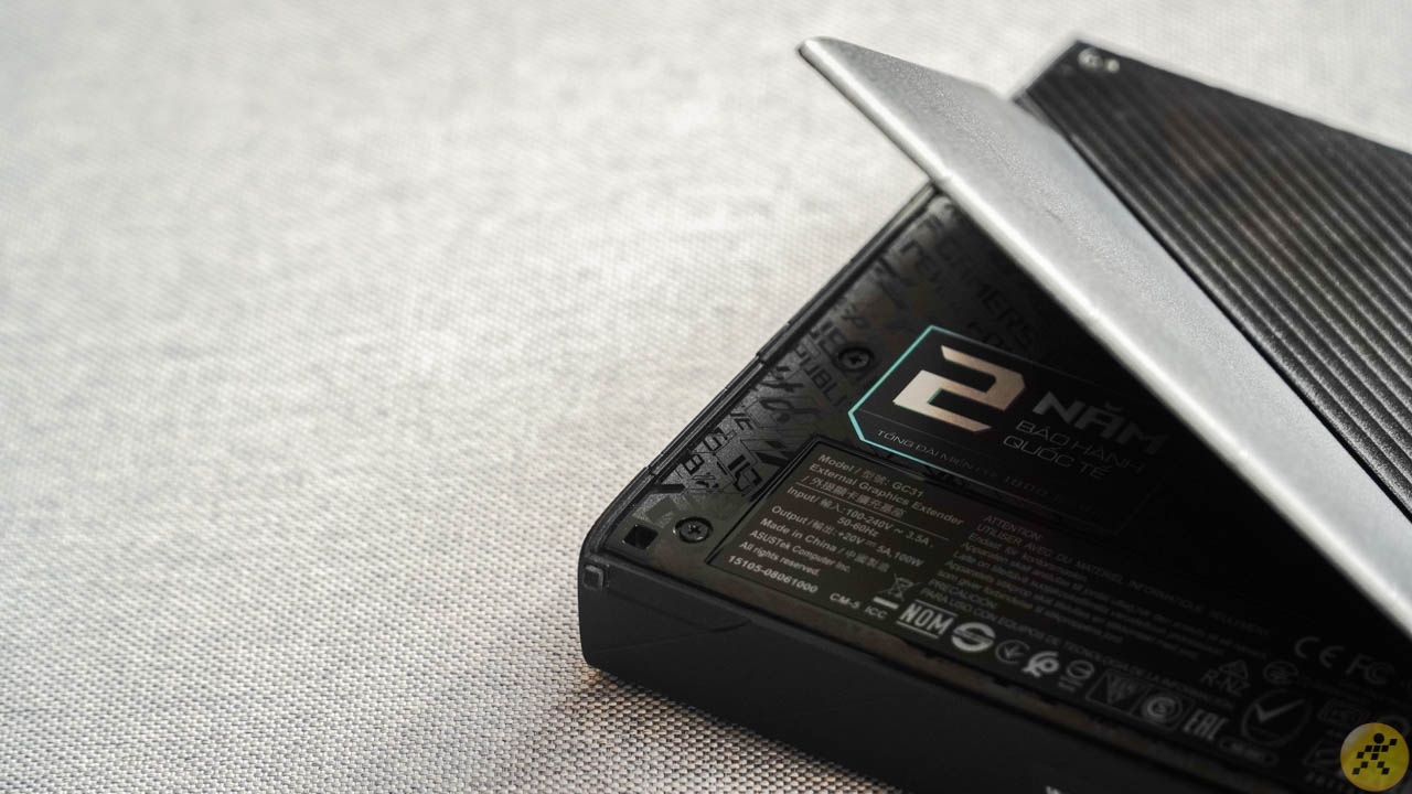 Thiết kế bên trong của eGPU Thiết kế bên trong của eGPU