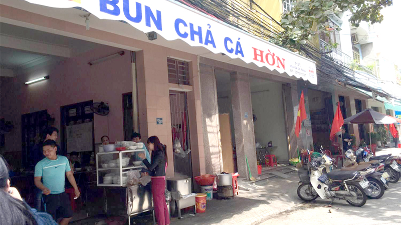 Bún chả cá Bà Hờn