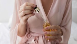 Các bạn gái đã biết cách phân biệt serum và essence (tinh chất)?