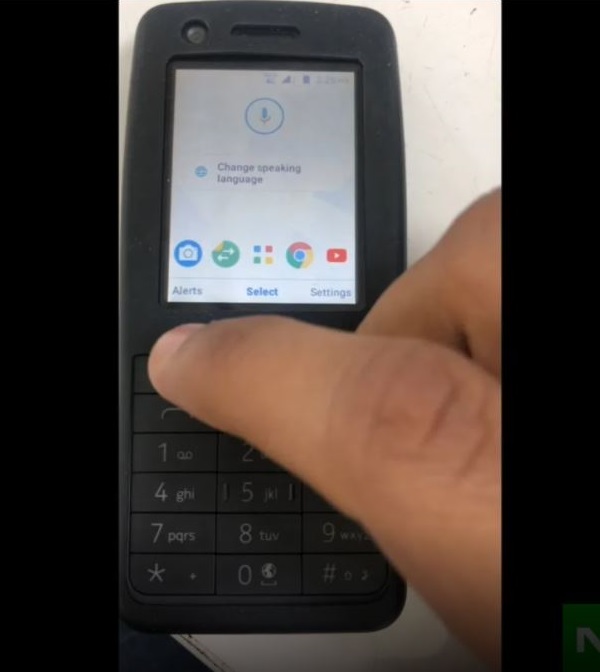 Điện thoại phổ thông giá rẻ Nokia 400 4G lộ ảnh thực tế với hệ điều hành rất mới mẻ mang tên GAFP