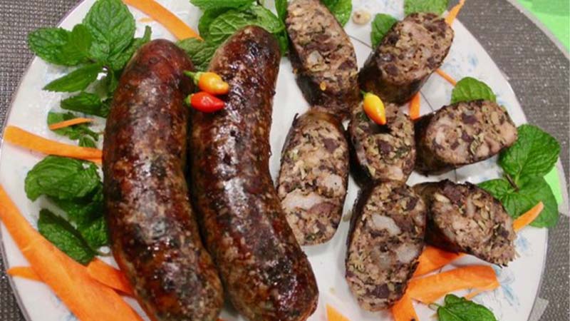 How to make fried lemongrass sausage to eat delicious heart porridge