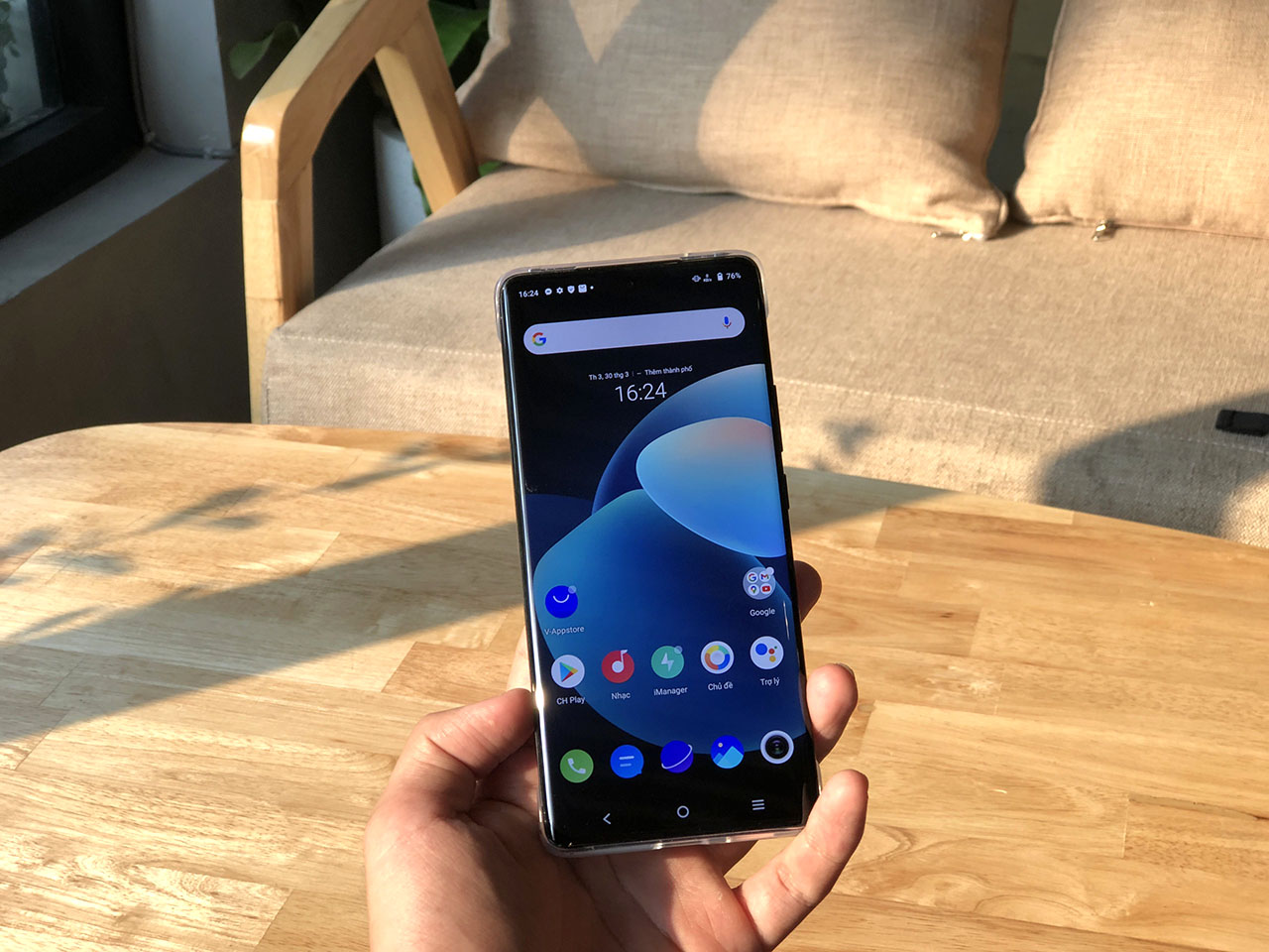 Cuối cùng mình cũng đã đến quán cà phê rồi đây