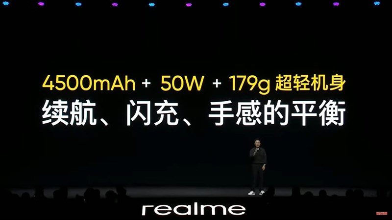 Realme GT NEO sở hữu viên pin dung lượng 4.400 mAh