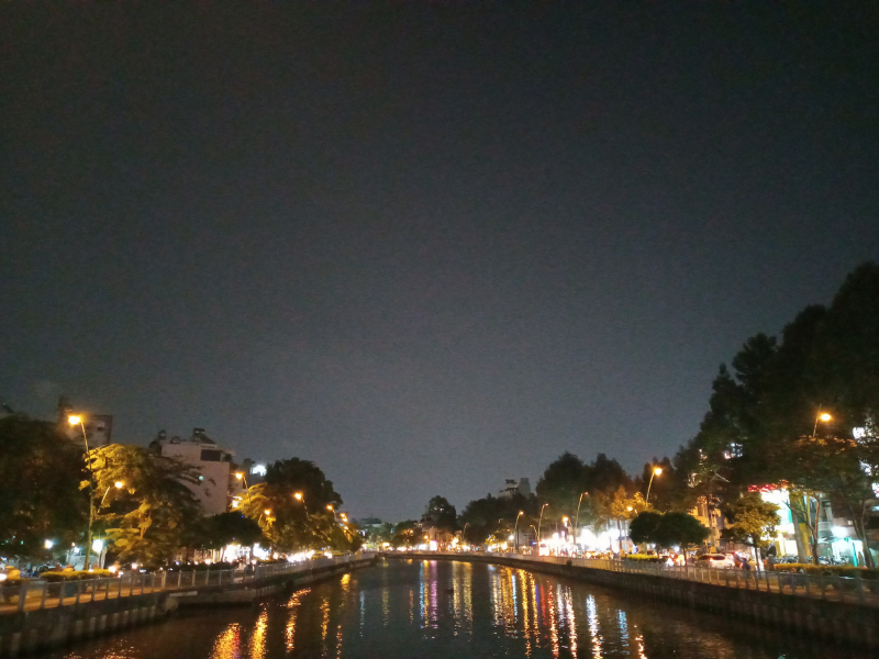 Ảnh chụp thiếu sáng trên Vsmart Star 5.