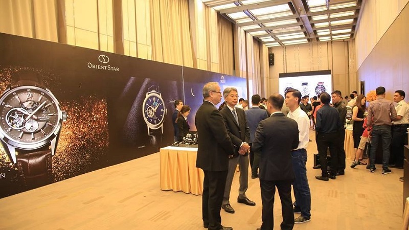 Các nhà lãnh đạo thường xuyên có mặt tại Việt Nam ở các sự kiện quảng bá sản phẩm Các nhà lãnh đạo thường xuyên có mặt tại Việt Nam ở các sự kiện quảng bá sản phẩm