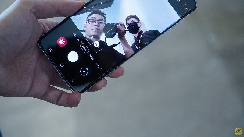 camera selfie