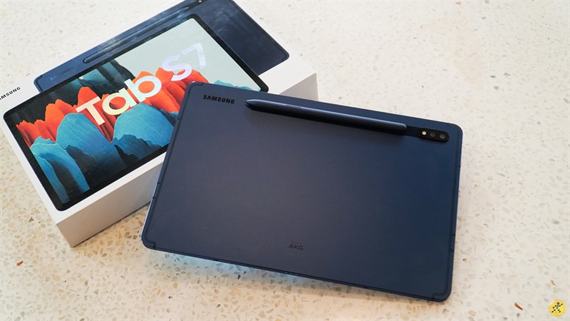 Samsung Galaxy Tab S7 với màu xanh cực kỳ độc đáo