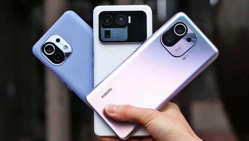 Sự thật đằng sau những màn dội bom lên thị trường gần đây của Xiaomi, phải chăng hãng đang muốn thay thế vị trí của ai đó để lại