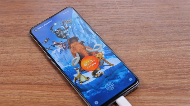 Realme GT NEO được trang bị viên pin 4.500 mAh