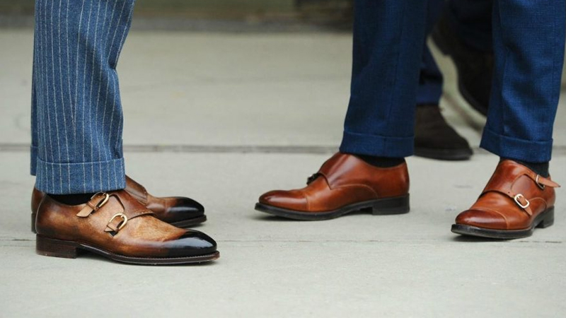 Mẫu giày Monk strap